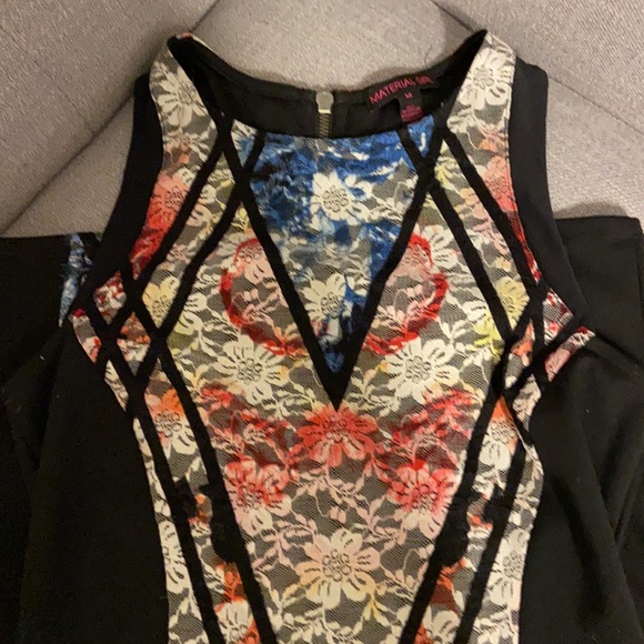 MATERIAL GIRL stretchy dress 👗 - Picture 4 of 5